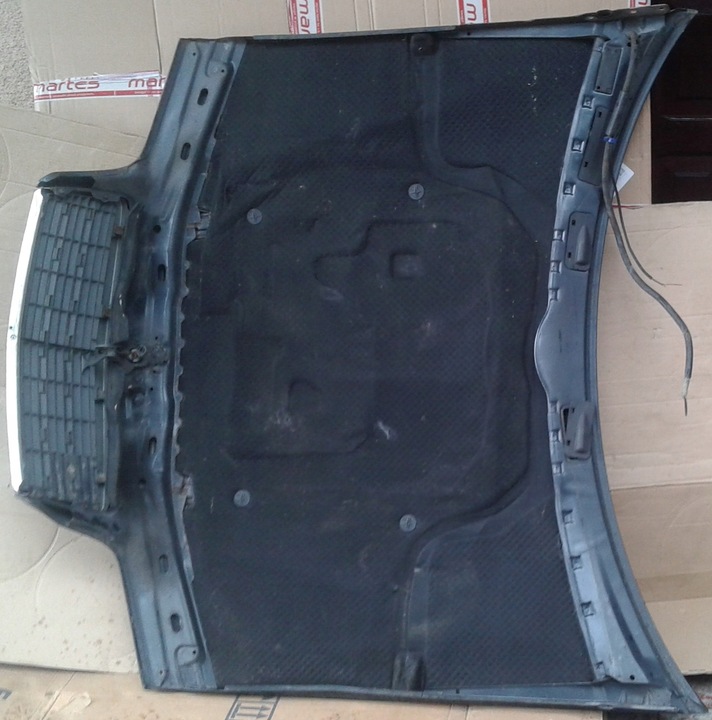 фото №11, Капот / кришка двигуна + решітка радіатора / решітка mercedes w202 c-klasa 93-01