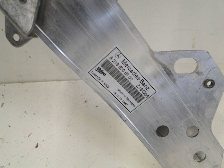 фото №10, Mercedes cls 257 w257 pas переднее усилитель