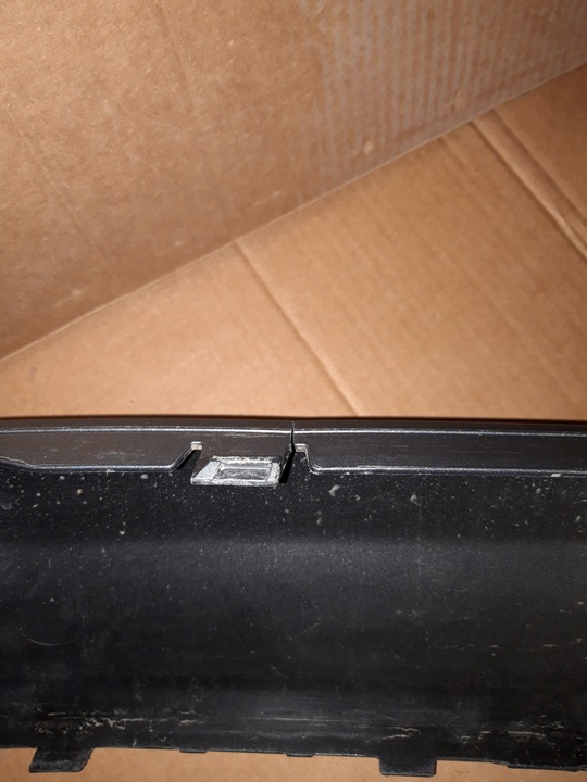 фото №9, Volvo xc60 31323777 спойлер накладка бампера зад планка спойлер дифузор