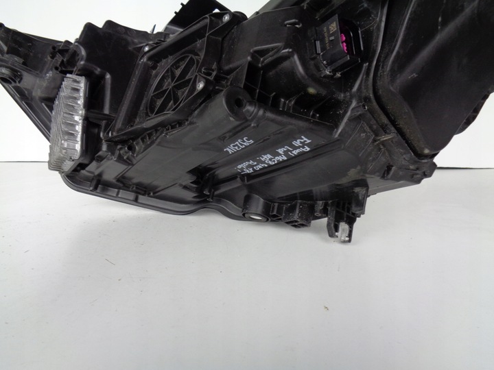 фото №8, Лампа правая audi a6 c8 4k 4k0 18- полный led