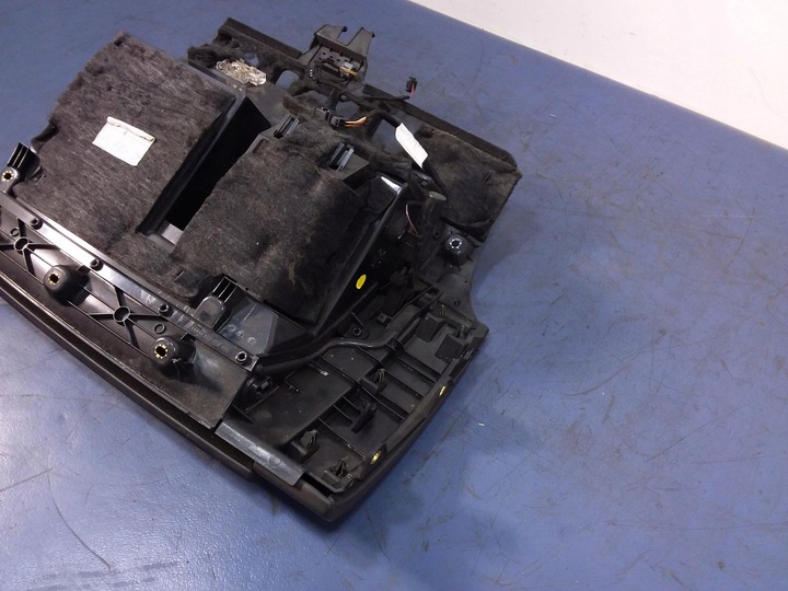 фото №8, Audi a8 s8 d4 4h бардачок пассажира eu 4h1857096