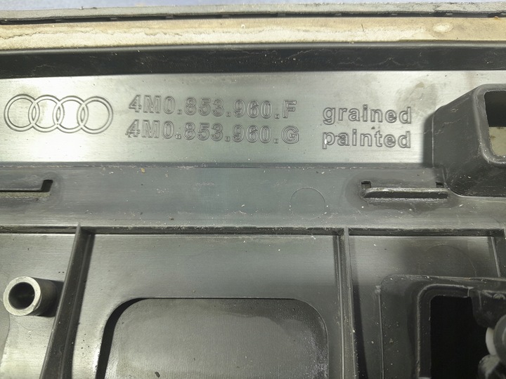 фото №7, Audi q7 ii 4m планка накладка дверь правые зад 4m0853960f l0k1