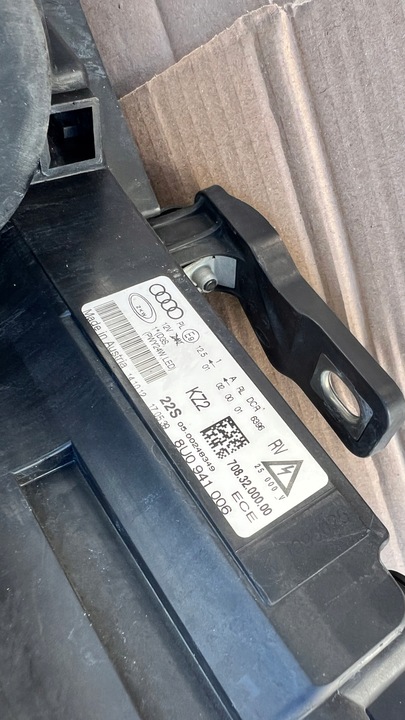 фото №8, Лампа audi q3 8u0 11-15 передня перед права led комплектна eu ксенон