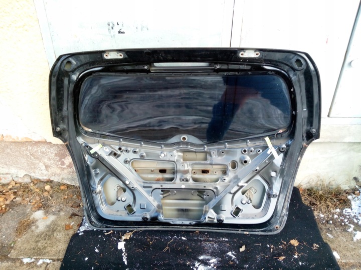 фото №7, Крышка зад toyota corolla verso '05 рестайлинг. оригинал.