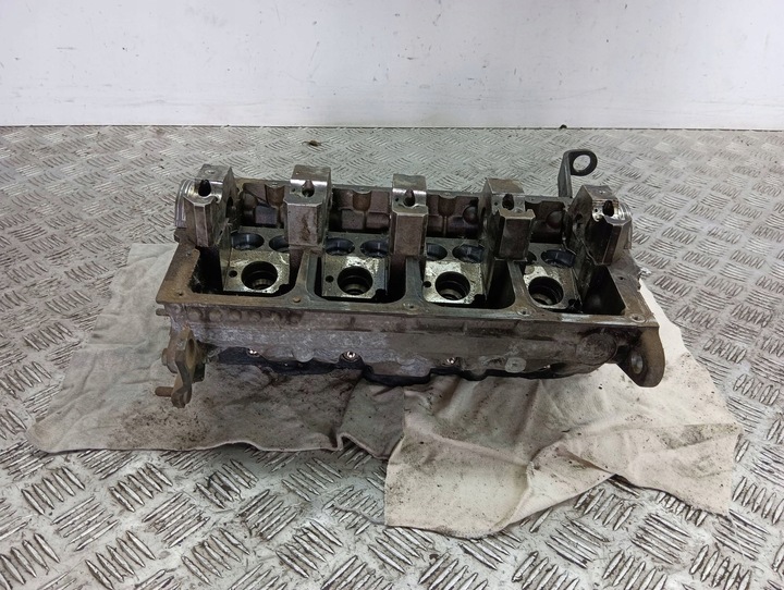 фото №8, Audi a4 s4 b6 8e 8h 2002 головка двигателя