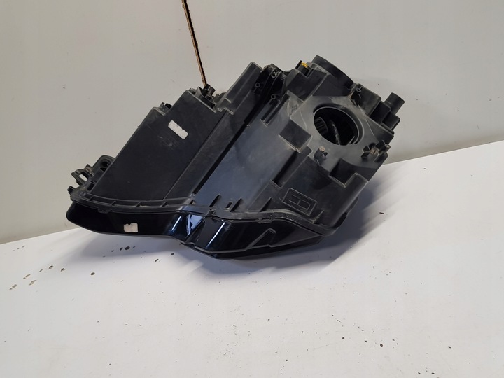 фото №11, Лампа права перед skoda karoq повний led