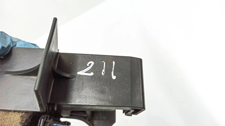 фото №8, Mercedes-benz e w211 2004 педали