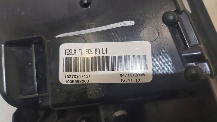 фото №7, Галоген заглушка ліва tesla модель s 1005999-00-d