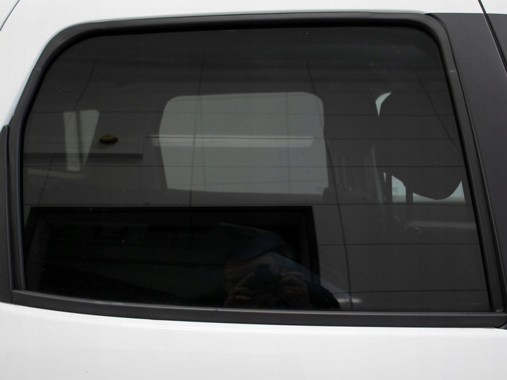 фото №1, Скло двері права задня dacia duster ii 17- r.