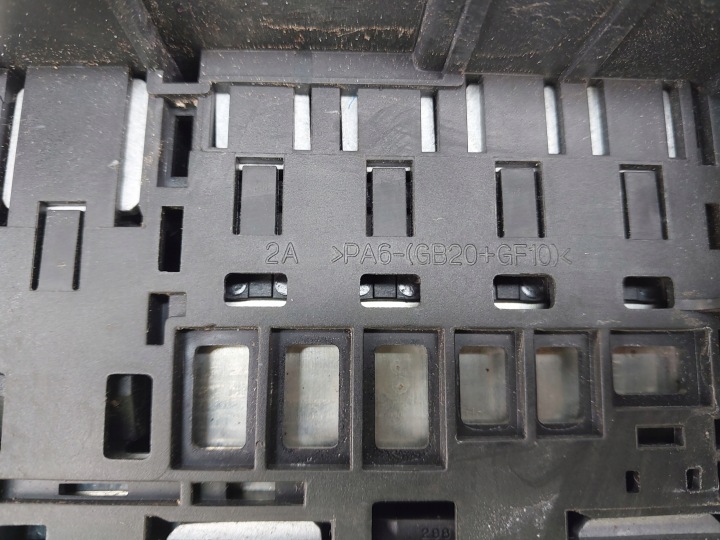 фото №6, Клема плюсова акумулятора запобіжники 96964227 chevrolet cruze 2.0 vcdi