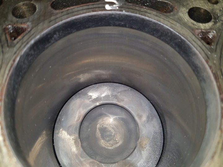 фото №5, Vw audi a4 b8 a5 8t 2.7 tdi v6 cam blok низ двигуна поршні вал
