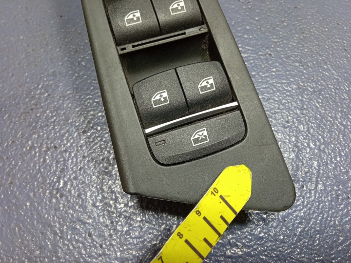 фото №7, Bmw 5 g30 g31 блок управления стеклоподъёмниками зеркал 6832719