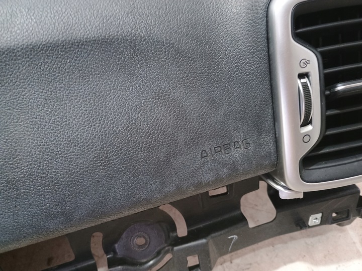 фото №12, Kia sportage 4 iv панель роздавальна консоль оригінал демонтаж тріснутий