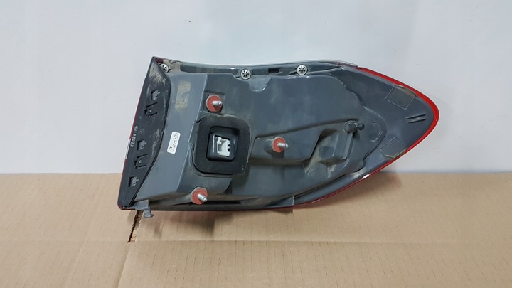 фото №6, Лампа зад левая mercedes w213 универсал оригинал