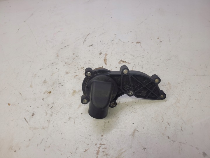 фото №4, Корпус термостата audi s4 s5 a6 3.0 t 06e121111al