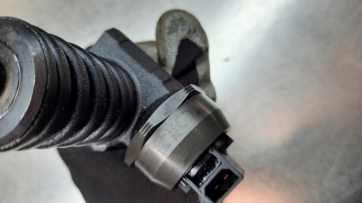 фото №6, Инжектор 038130073ba 0414720216 vw audi 1.9 tdi