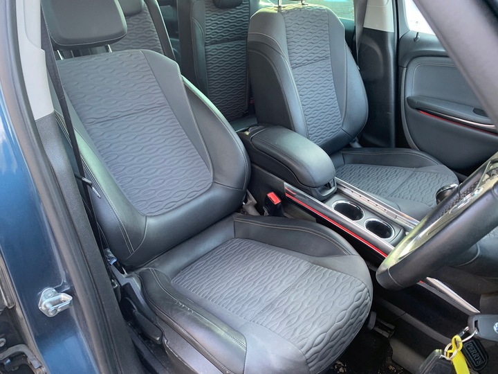 фото №1, Opel zafira c сидіння сидіння диван 7os.