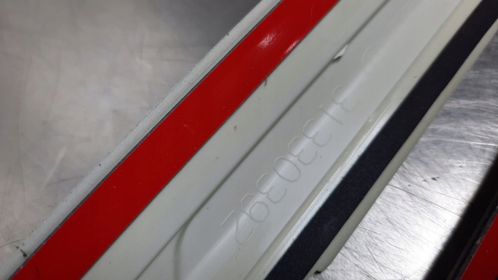 фото №14, Планка накладка бампера зад 31330392 31330393 volvo xc40 18- нова