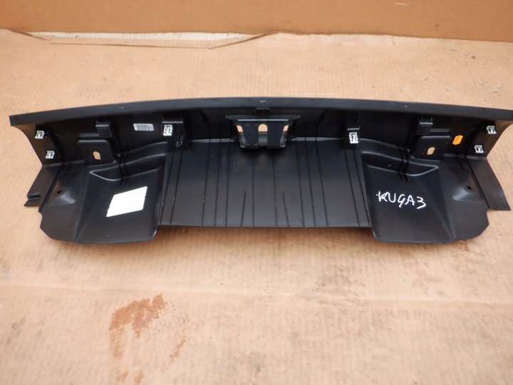 фото №8, Отделка brzegu багажника зад kuga 2020-
