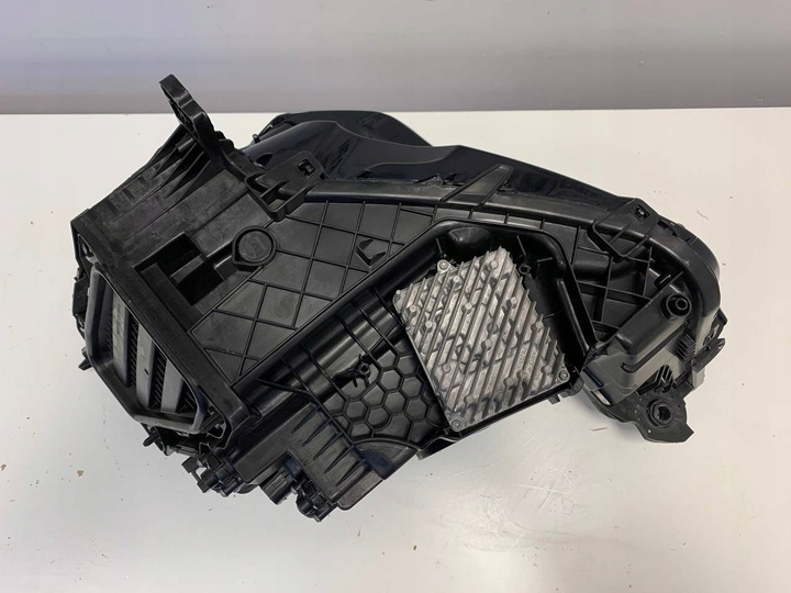 фото №13, Права ліва лампа фара audi q3 83a передній рестайлінг повний led