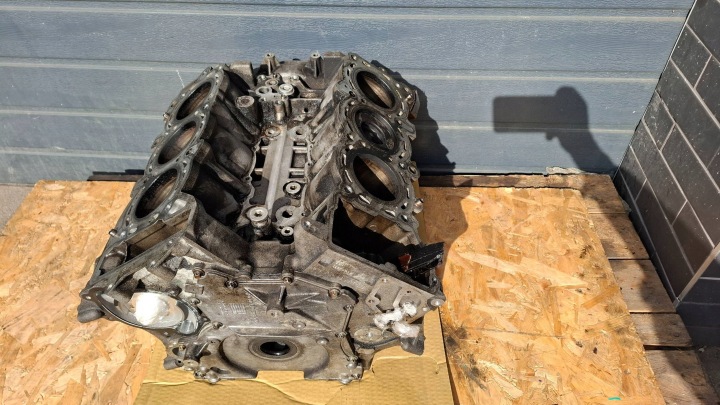 фото №5, Блок  двигуна низ 642834 mercedes w204 рестайлінг 3.0 cdi v6 2011- рік 642834