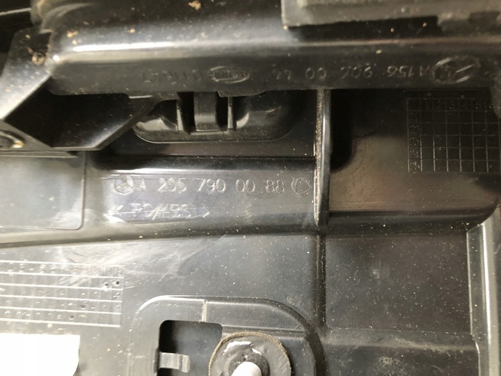 фото №5, Спойлер спойлер крышки mercedes c w205 универсал