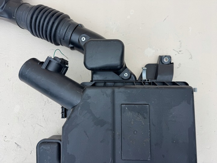 фото №15, Mitsubishi outlander iii 3 15- воздуховод впуск корпус фильтра воздуха 1525a052