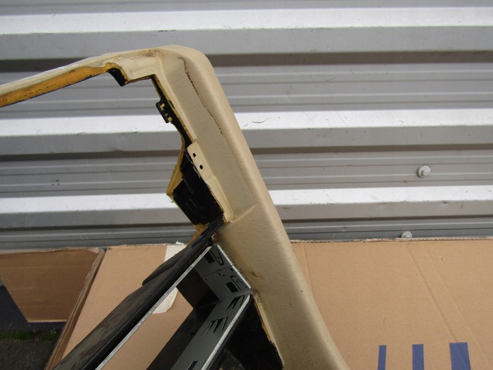 фото №8, 11 mercedes w124 тунель середній кремовий вузька планка 88'