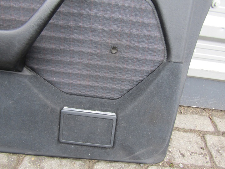 фото №10, 1 mercedes w124 89-93 обивка дверь левая задняя чёрная