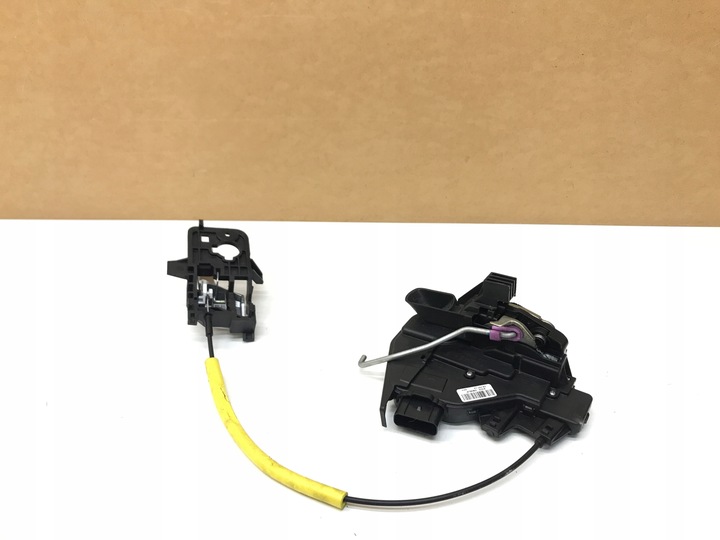 фото №1, Kia rio iv 4 замок дверь левый перед