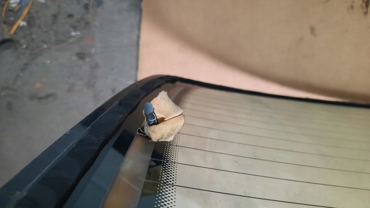 фото №7, Скло зад задня mercedes w220 s-klasa sedan 01r