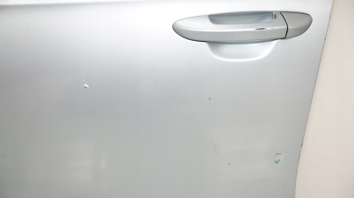 фото №8, Дверь левый перед vw passat b6 05-10r lb5m