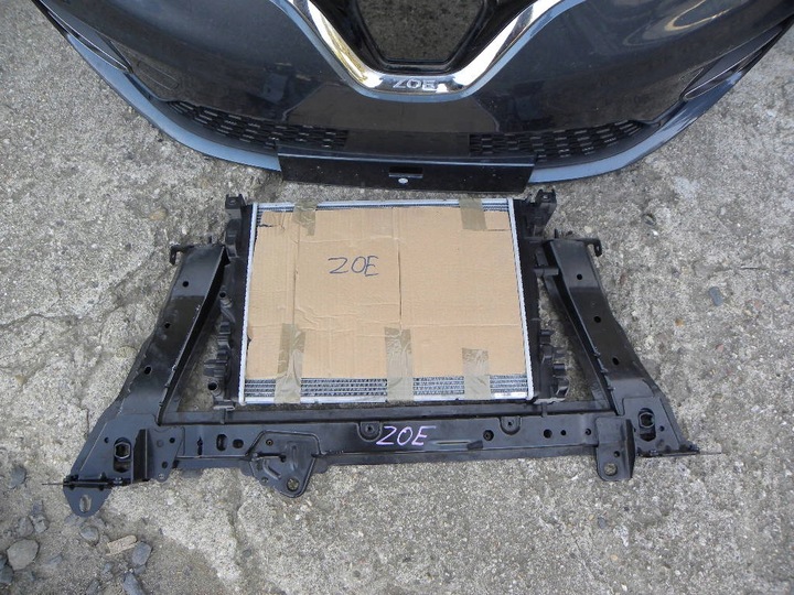 фото №6, Renault zoe рестайлинг лампы led pure vision, бампер 2020 год