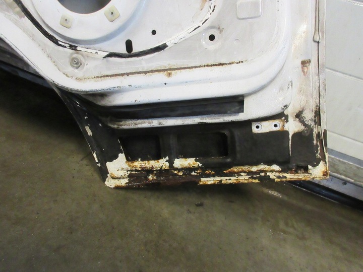 фото №11, Kia k2500 k2700 97-04 двері перед передні ліві