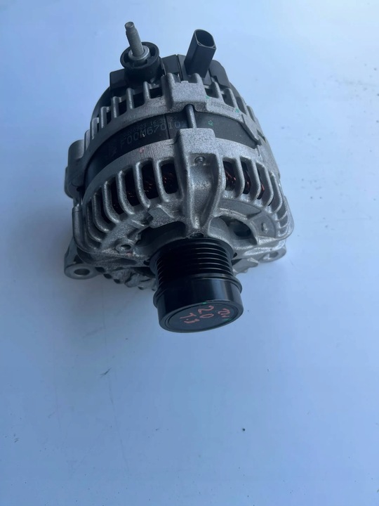 фото №1, Jeep grand cherokee wl генератор 68391582aa 2.0 t.b 2022-