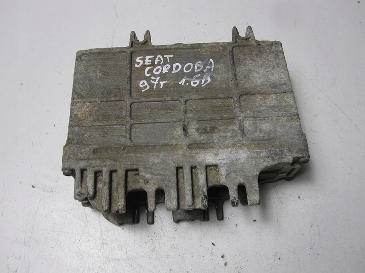 фото №9, Комп'ютер блок керування seat cordoba 1.6 97r
