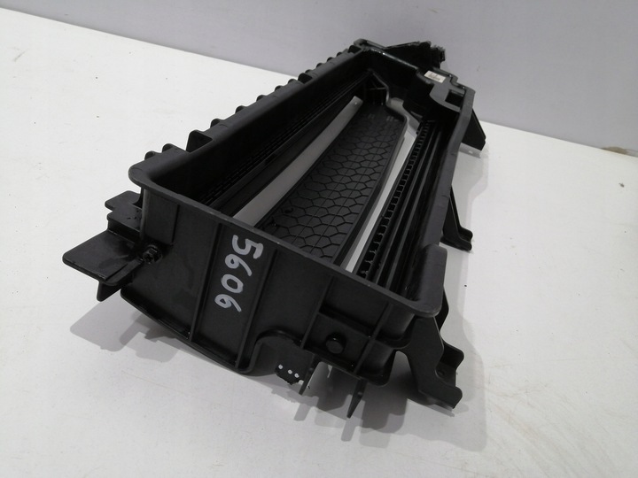 фото №12, Hyundai ioniq 5 ролета впуск воздуха левый