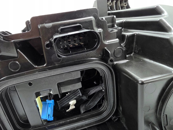 фото №15, Mercedes mb eqs w296 suv лампа перед ліва digital light європа a2969062502