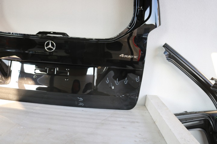 фото №7, Mercedes w447 кришка зад