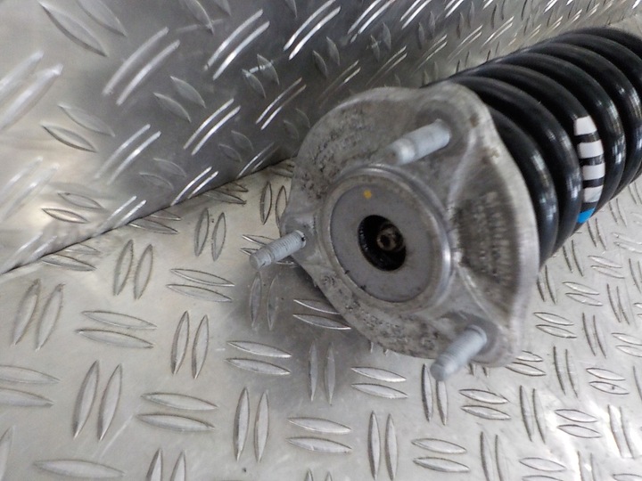 фото №5, E клас w213 2.0 амортизатор перед переднє праві