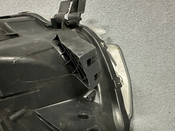 фото №13, Лампа citroen c4 2 ii ds4 звичайна права європа