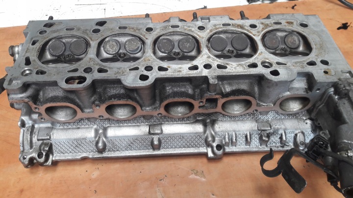 фото №7, Volvo s80 v70 s60 2.4 головка исправная 1001837002