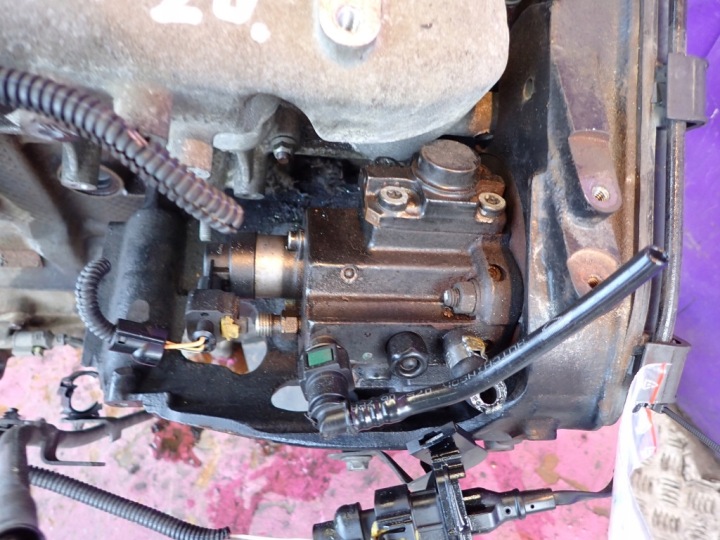 фото №8, Fiat stilo 1,9jtd 120km 192a8000 двигатель тест измерение сжатия насос форсунки