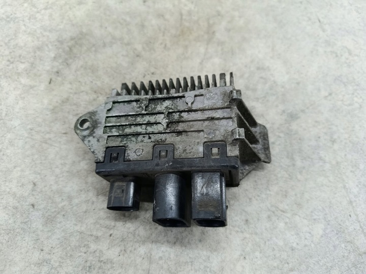 фото №7, Модуль вентилятора audi a2 8z 8z0959501 898981000 1.4 tdi