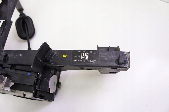 фото №7, Nx300 ford fiesta mk8 замок дверь правые перед