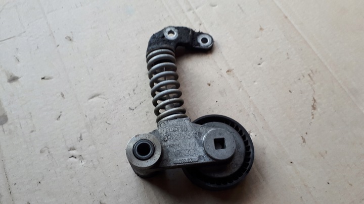 фото №1, S7 4g a7 натяжитель ремень 4.0 tfsi 079903133bc s6 a6 c7