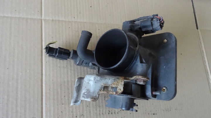 фото №1, Chrysler neon ii 2.0b 16v дроссельная заслонка