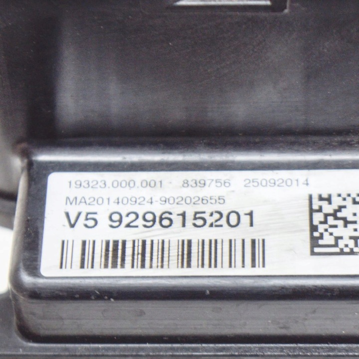 фото №6, Bmw 3 f30 f35 f31 2014 реле управляющий ток