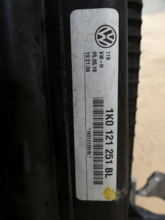 фото №8, Vw caddy iii maxi 2010 2.0 tdi комплект радіатор 1k0820411n 1k0121251bl
