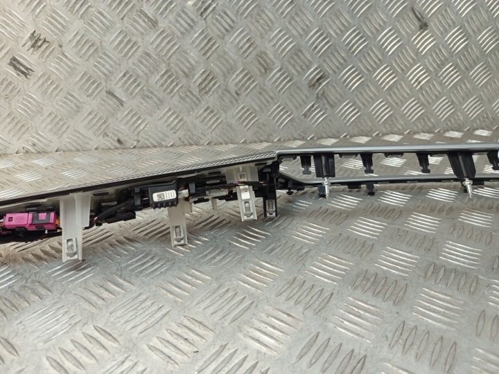 фото №13, Bmw g20 g26 g42 g82 молдинг dekor консоли панели alu tetragon 5a0f071